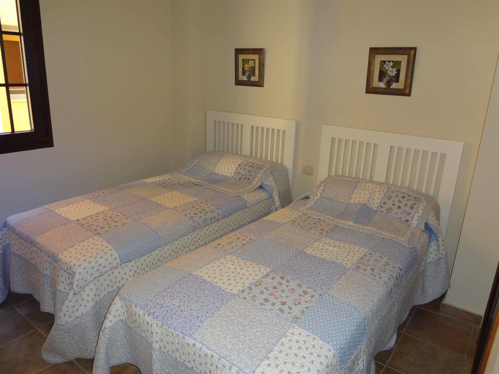 Apartamentos Solmares Исла-Канела Номер фото