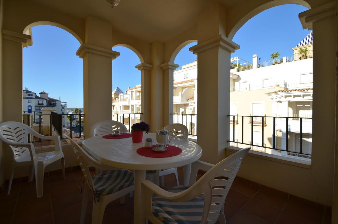 Apartamentos Solmares Исла-Канела Экстерьер фото