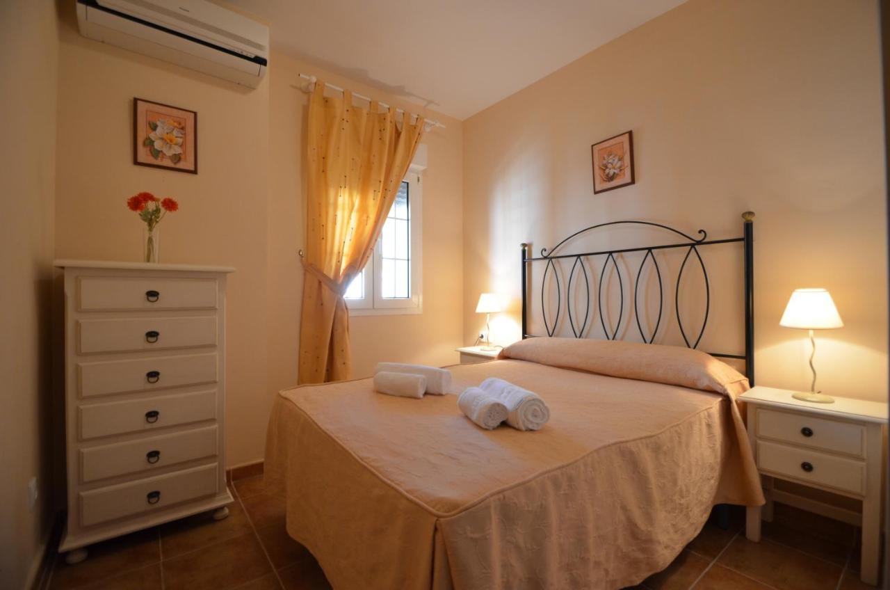 Apartamentos Solmares Исла-Канела Экстерьер фото