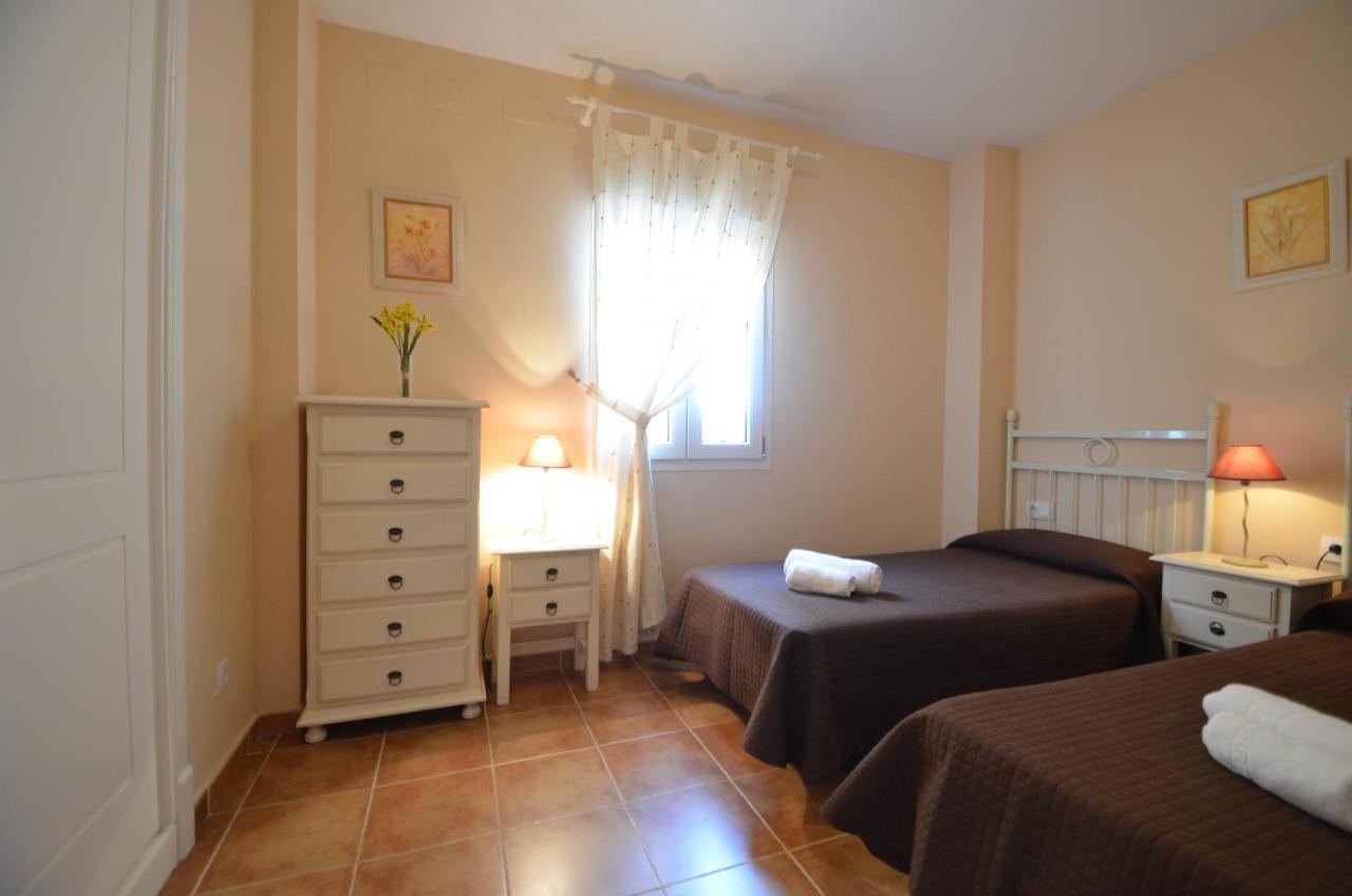 Apartamentos Solmares Исла-Канела Экстерьер фото